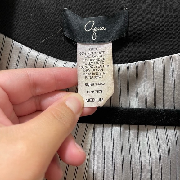 Bloomingdales Aqua blazer - Picture 2 of 2